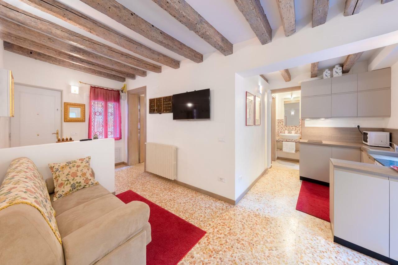 Ca' Marcello - Biennale Apartment Venesia Bagian luar foto